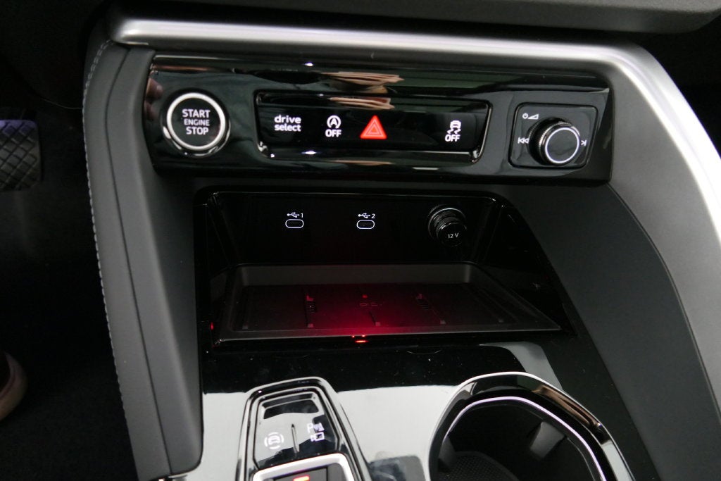 2026 Audi Q5 2.0T Premium Plus quattro