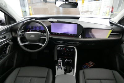 2026 Audi Q5 2.0T Premium Plus quattro