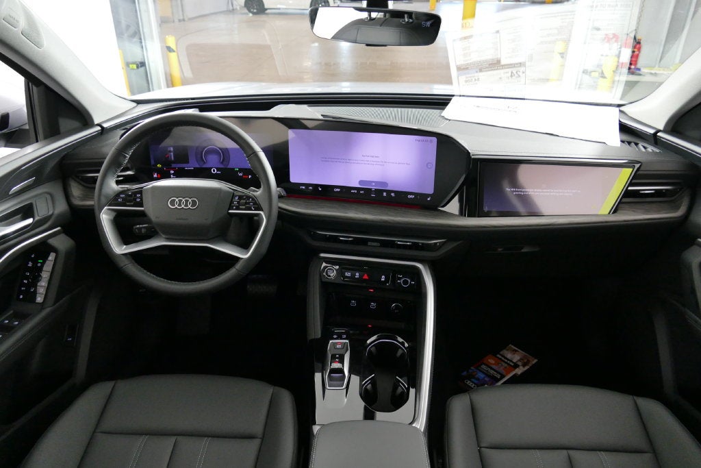 2026 Audi Q5 2.0T Premium Plus quattro