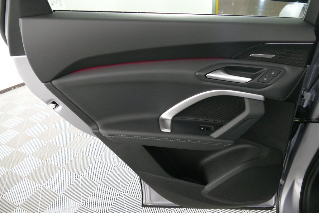 2026 Audi Q5 2.0T Premium Plus quattro