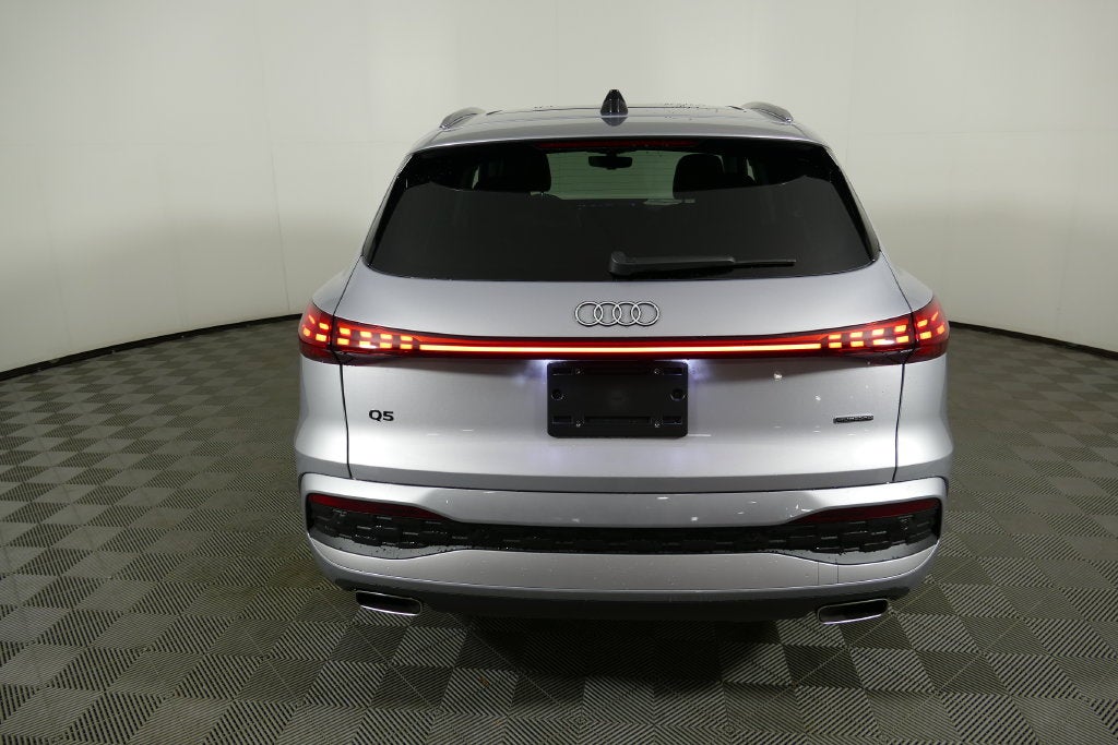 2026 Audi Q5 2.0T Premium Plus quattro