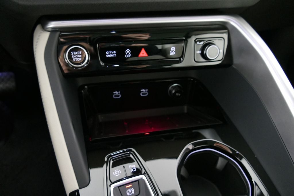 2026 Audi Q5 2.0T Premium Plus quattro