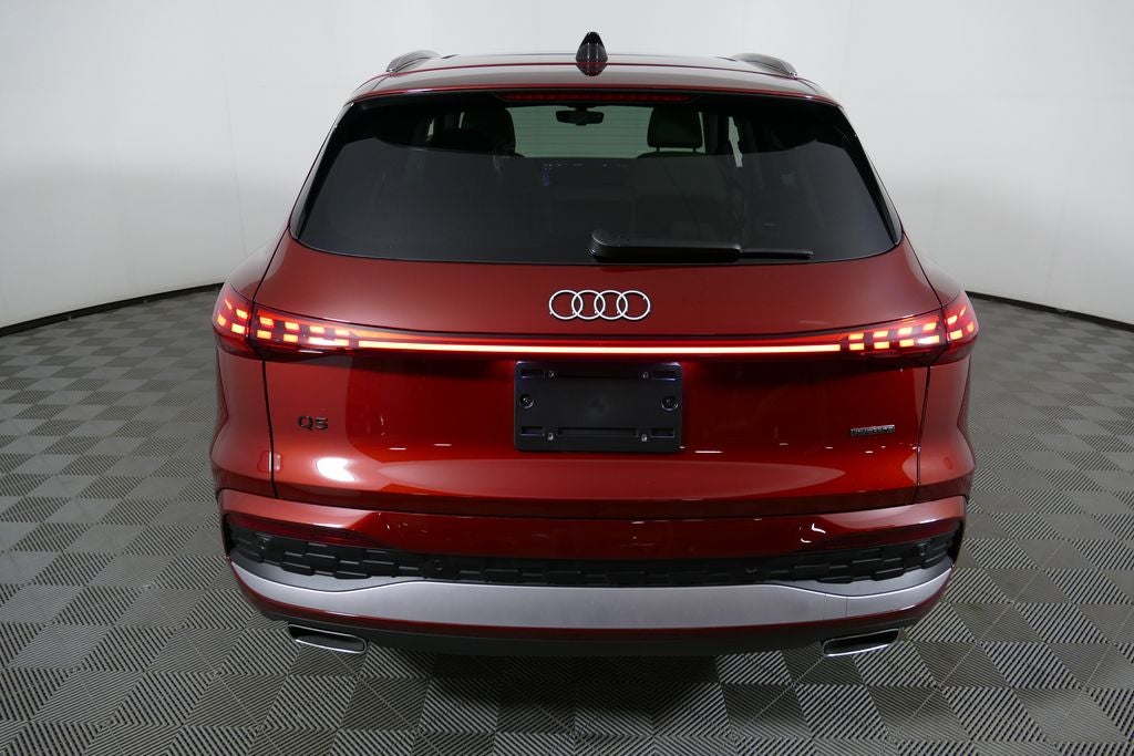 2026 Audi Q5 2.0T Premium Plus quattro