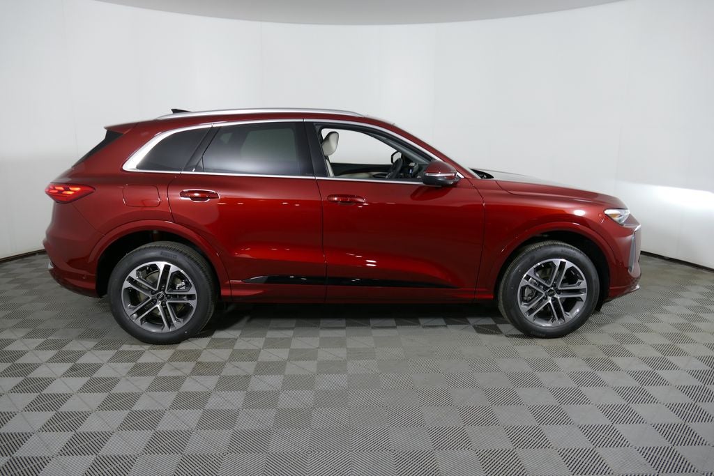 2026 Audi Q5 2.0T Premium Plus quattro