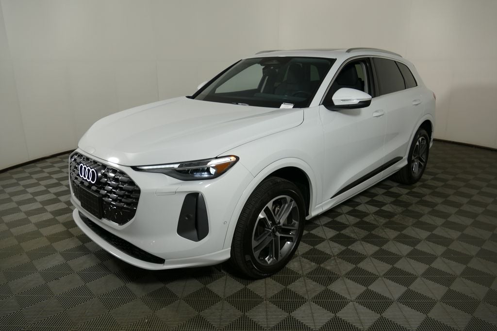 2026 Audi Q5 2.0T Premium Plus quattro