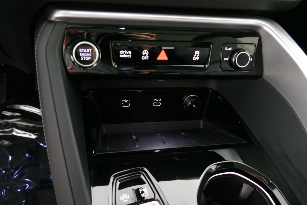 2026 Audi Q5 2.0T Premium Plus quattro
