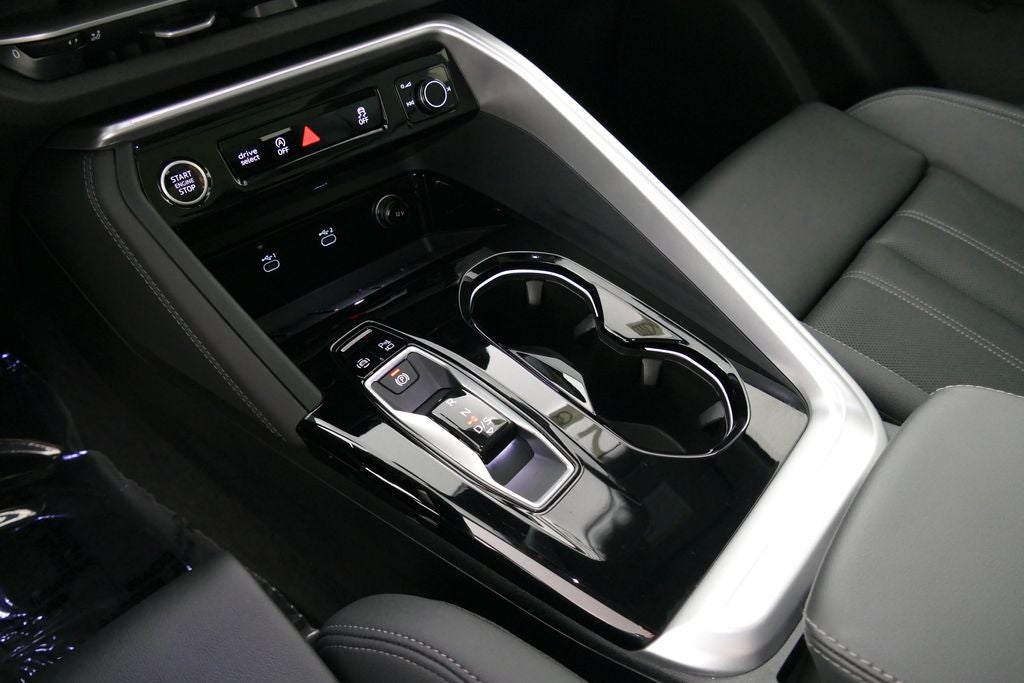 2026 Audi Q5 2.0T Premium Plus quattro