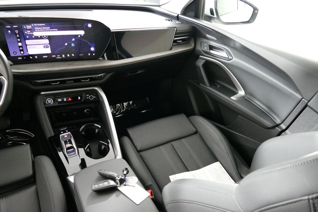 2026 Audi Q5 2.0T Premium Plus quattro