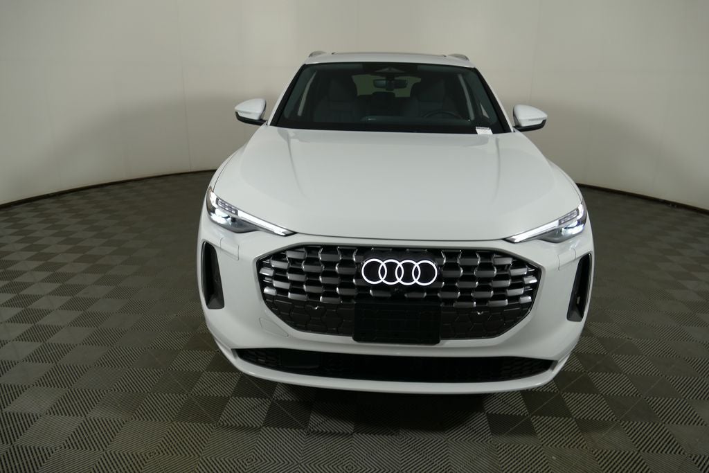 2026 Audi Q5 2.0T Premium Plus quattro
