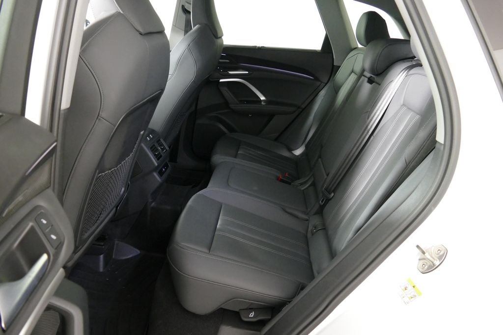 2026 Audi Q5 2.0T Premium Plus quattro