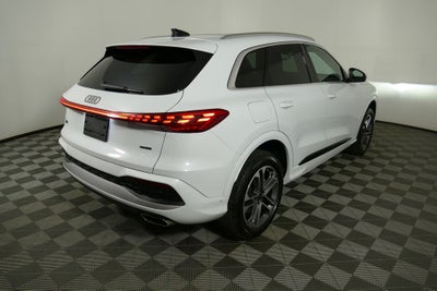 2026 Audi Q5 2.0T Premium Plus quattro