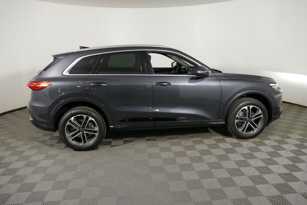 2026 Audi Q5 2.0T Premium Plus quattro