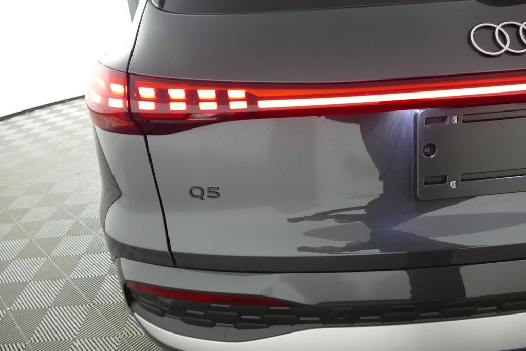 2026 Audi Q5 2.0T Premium Plus quattro