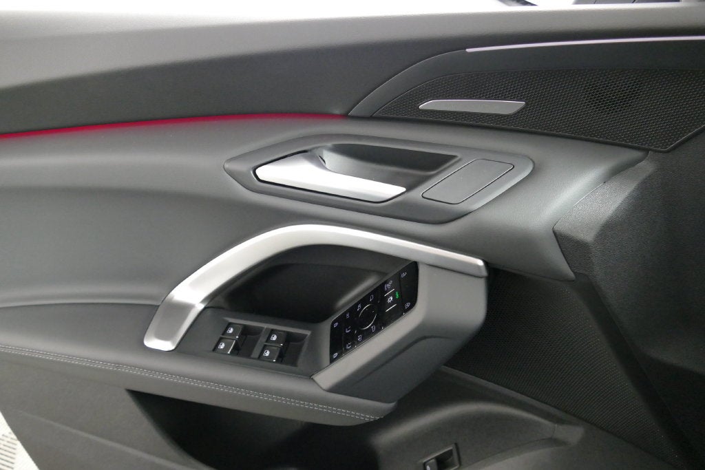 2026 Audi Q5 2.0T Premium Plus quattro