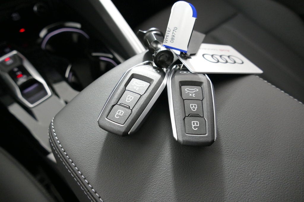 2026 Audi Q5 2.0T Premium Plus quattro