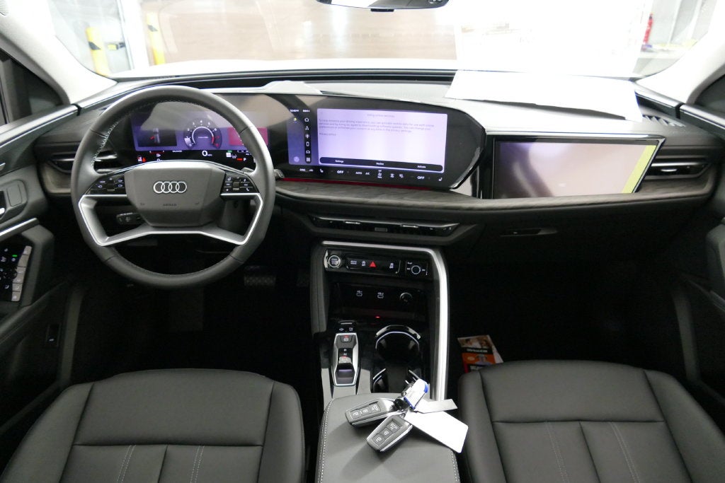 2026 Audi Q5 2.0T Premium Plus quattro