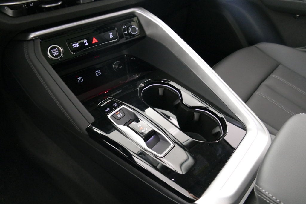 2026 Audi Q5 2.0T Premium Plus quattro
