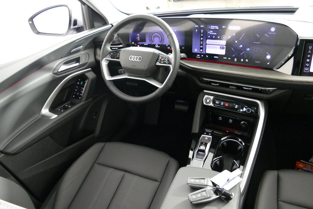 2026 Audi Q5 2.0T Premium Plus quattro