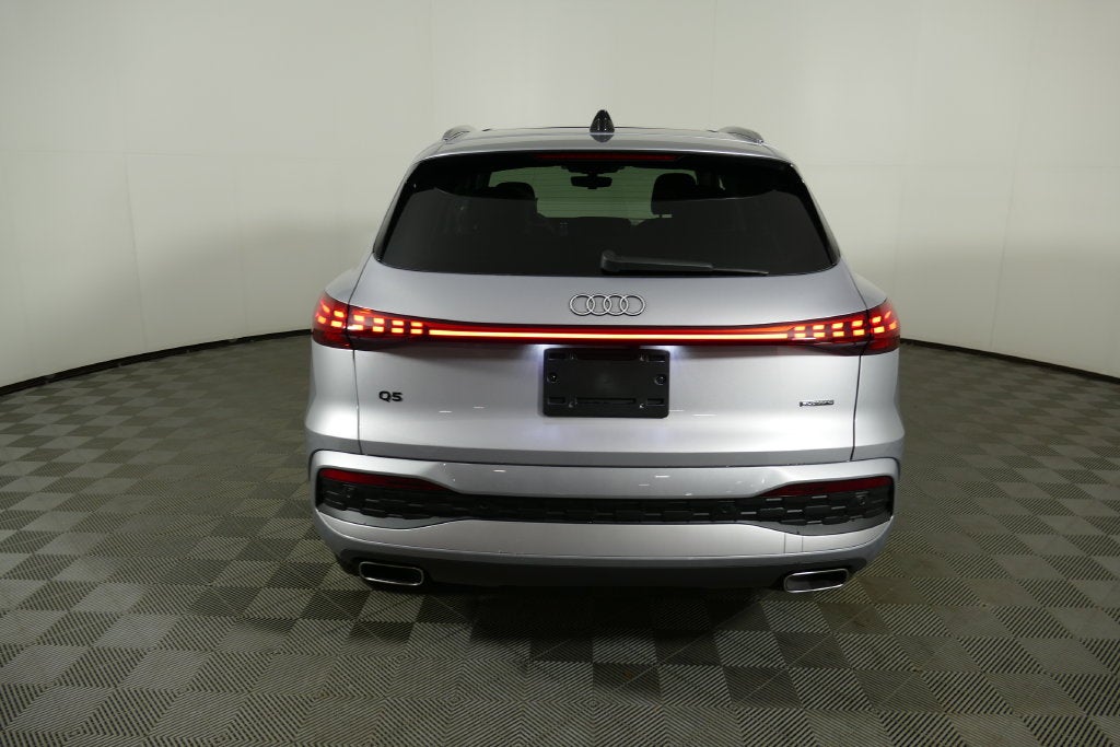 2026 Audi Q5 2.0T Premium Plus quattro