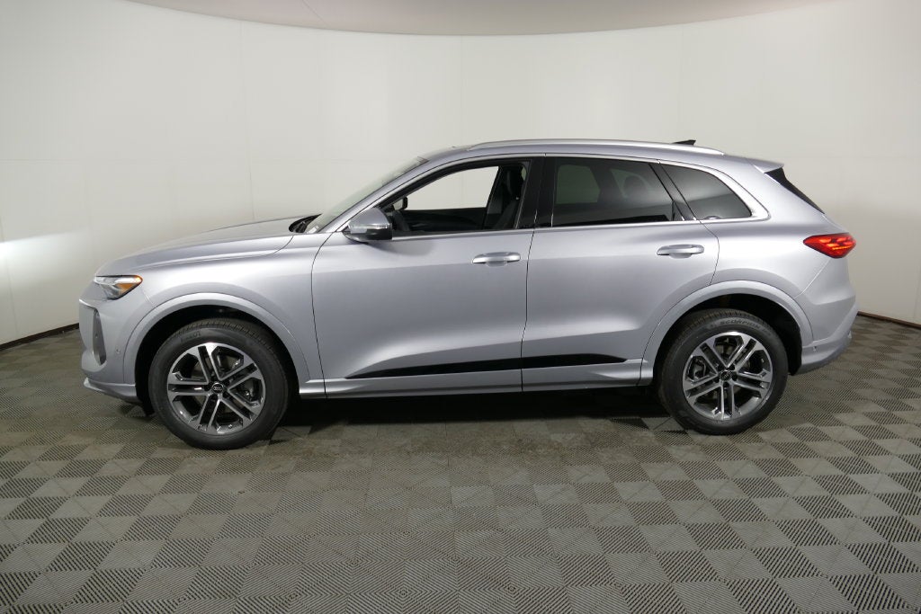 2026 Audi Q5 2.0T Premium Plus quattro