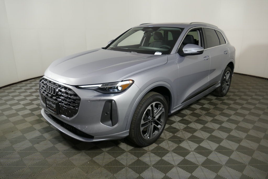 2026 Audi Q5 2.0T Premium Plus quattro