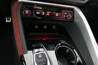 2026 Audi SQ5 Prestige quattro