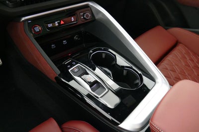 2026 Audi SQ5 Prestige quattro