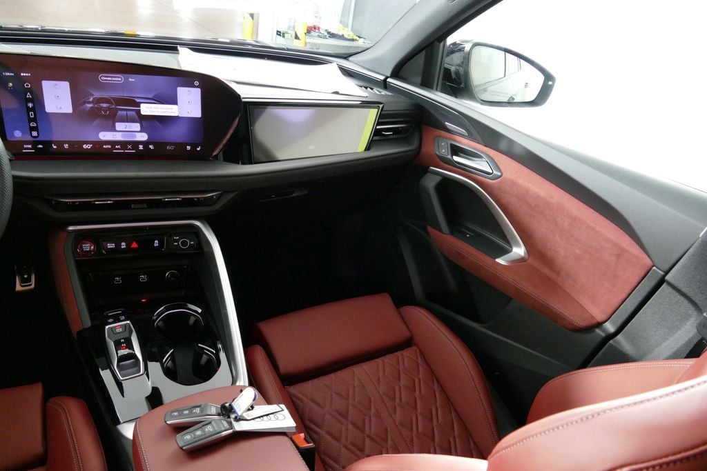 2026 Audi SQ5 Prestige quattro