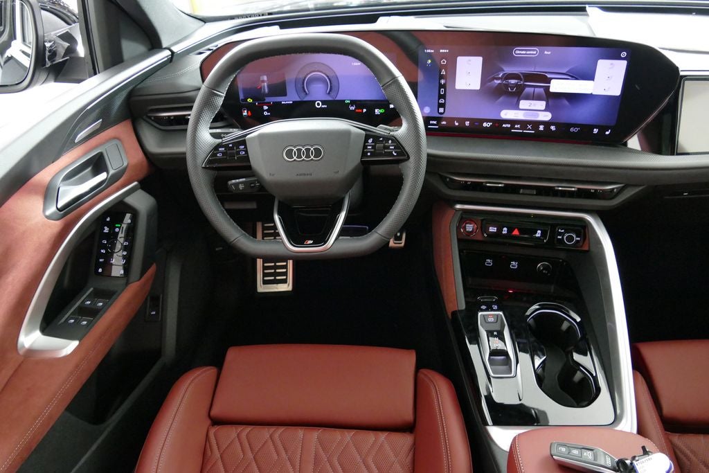 2026 Audi SQ5 Prestige quattro