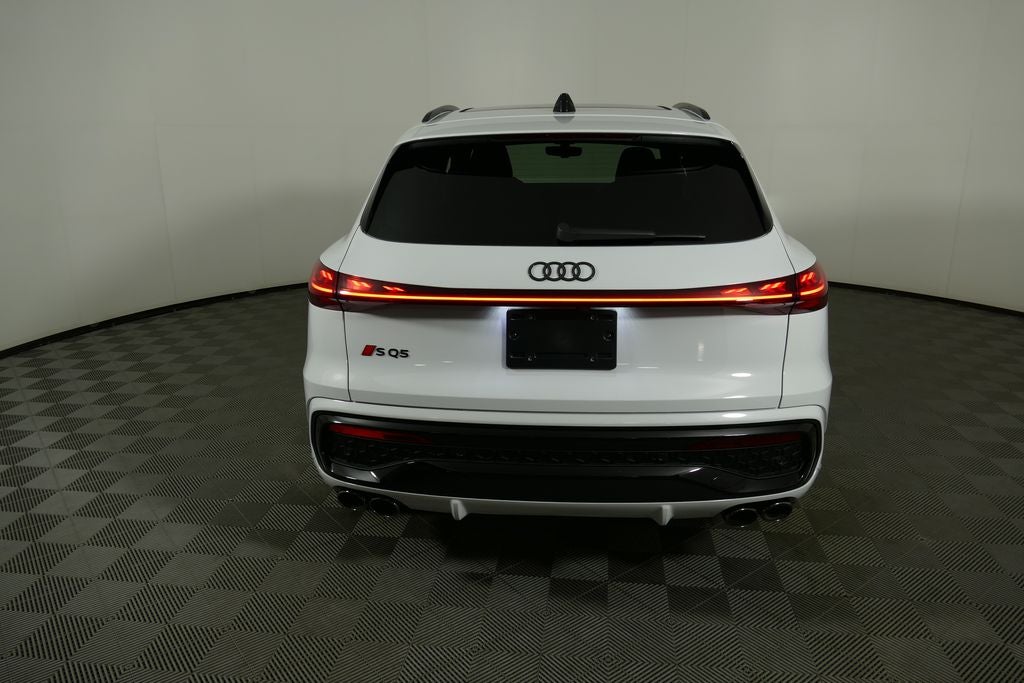 2026 Audi SQ5 Prestige quattro