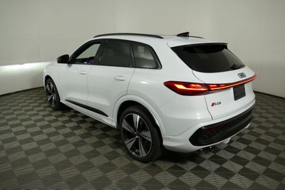 2026 Audi SQ5 Prestige quattro
