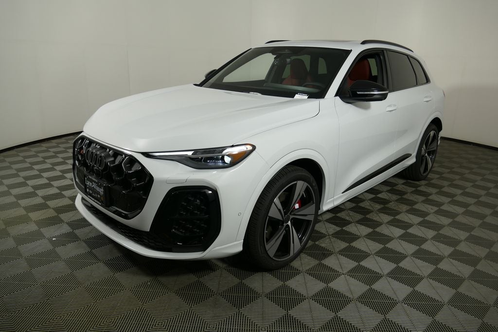 2026 Audi SQ5 Prestige quattro