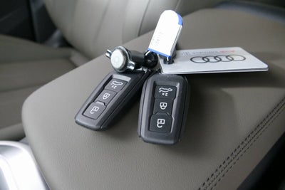 2025 Audi Q5 2.0T Prestige quattro