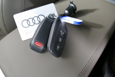 2025 Audi Q5 2.0T Prestige quattro