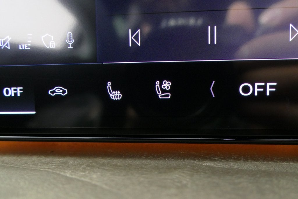 2025 Audi Q5 2.0T Prestige quattro