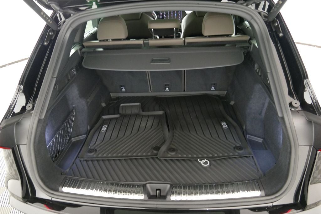 2025 Audi Q5 2.0T Prestige quattro