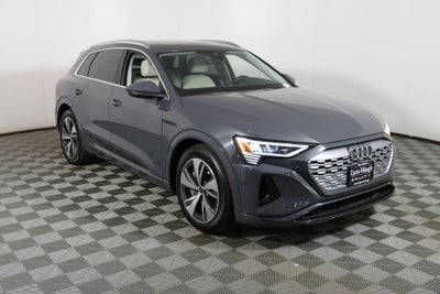 2024 Audi Q8 e-tron Premium Plus quattro