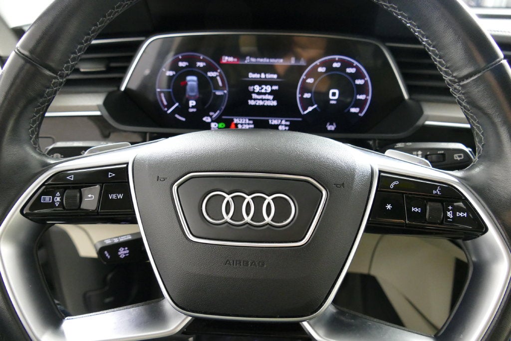 2024 Audi Q8 e-tron Premium Plus quattro