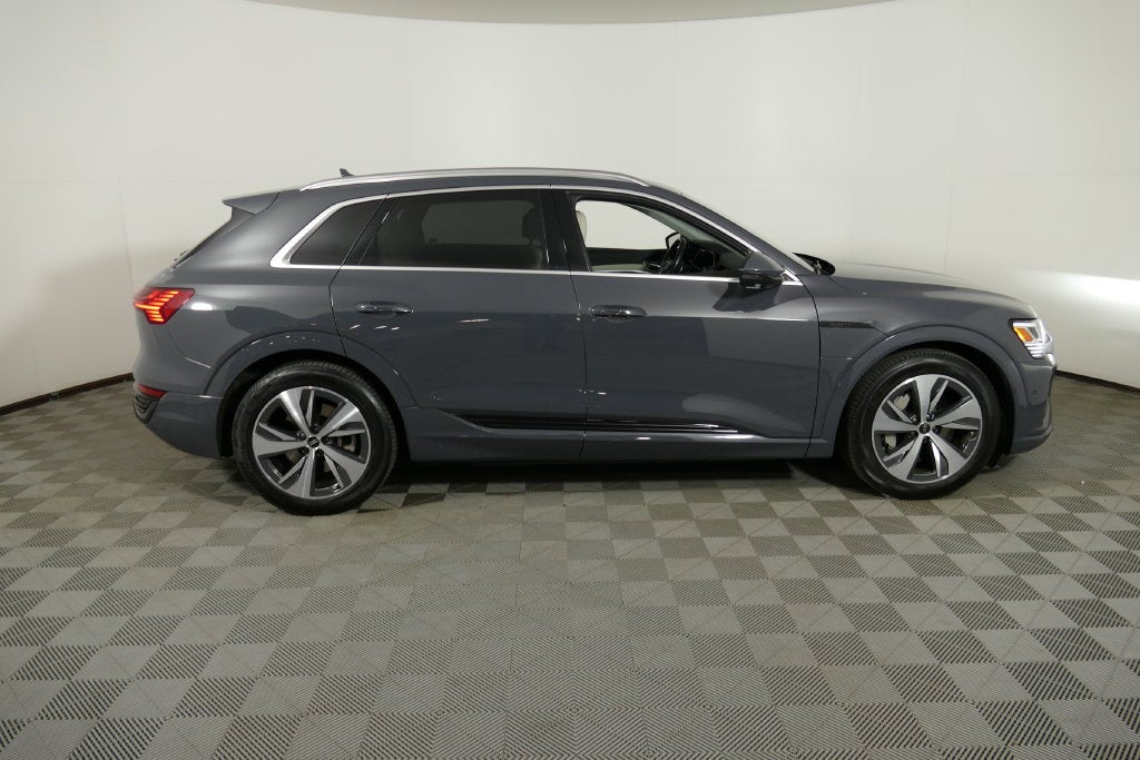 2024 Audi Q8 e-tron Premium Plus quattro
