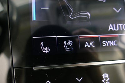2024 Audi Q8 e-tron Premium Plus quattro