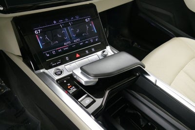 2024 Audi Q8 e-tron Premium Plus quattro