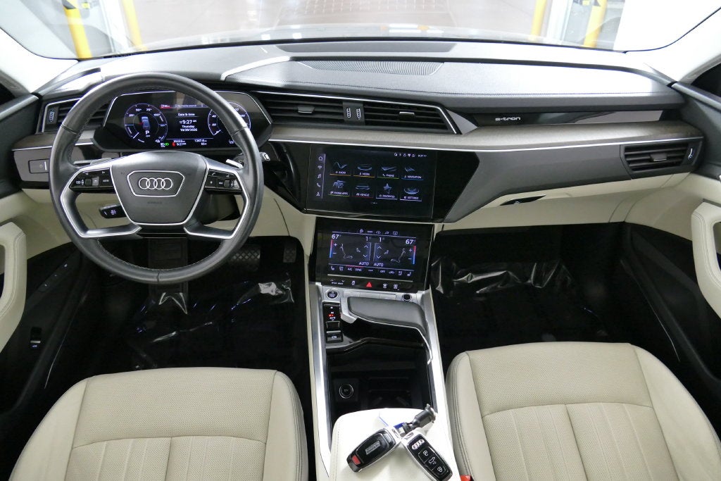 2024 Audi Q8 e-tron Premium Plus quattro