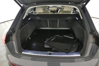 2024 Audi Q8 e-tron Premium Plus quattro