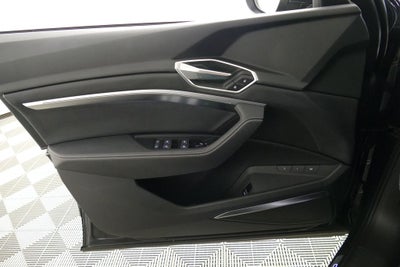 2024 Audi Q8 e-tron Premium Plus quattro