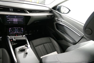 2024 Audi Q8 e-tron Premium Plus quattro