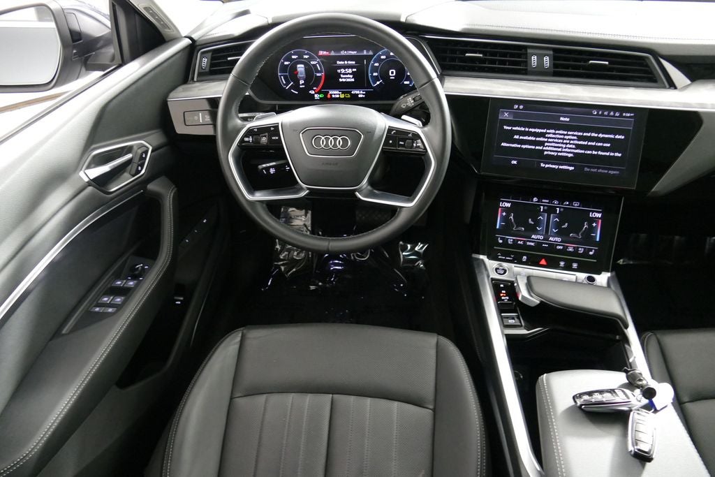 2024 Audi Q8 e-tron Premium Plus quattro