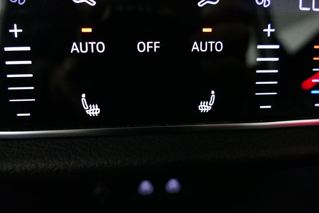 2024 Audi Q8 e-tron Premium Plus quattro