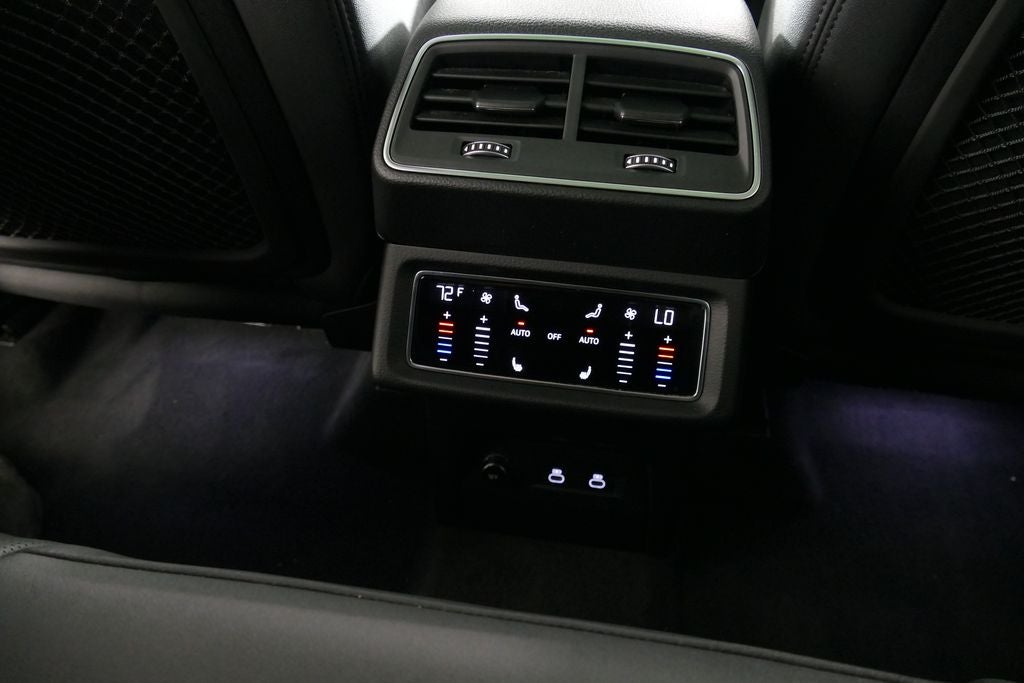 2024 Audi Q8 e-tron Premium Plus quattro