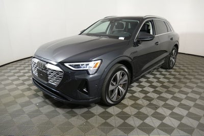 2024 Audi Q8 e-tron Premium Plus quattro