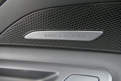 2026 Audi Q5 2.0T Premium Plus quattro